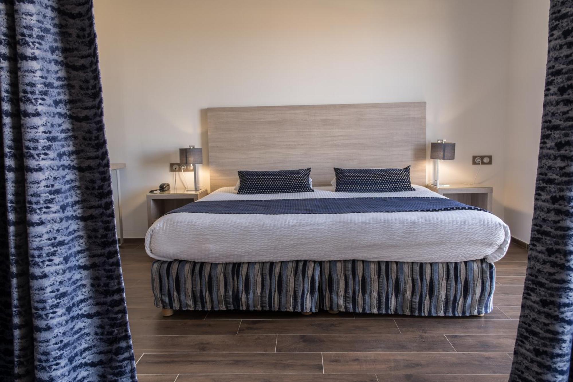 Hotel Funtana Marina LʼÎle-Rousse Zewnętrze zdjęcie